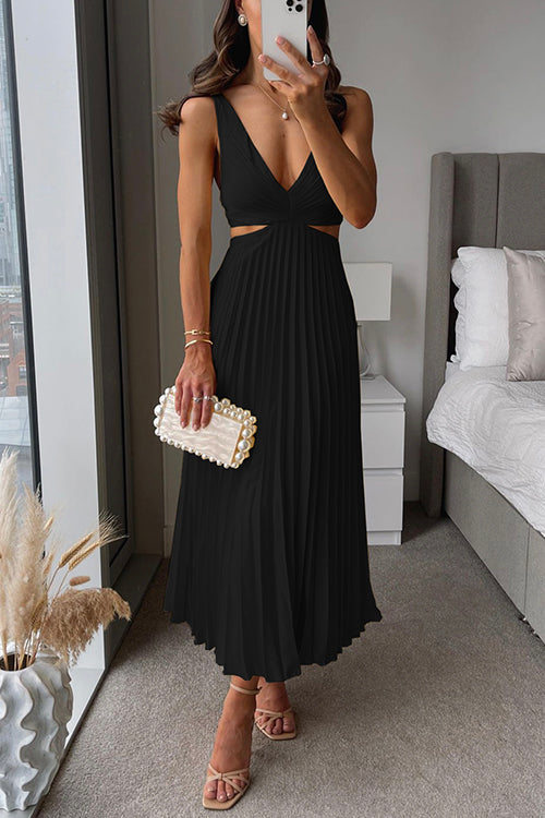 Elegant-Twist Dress