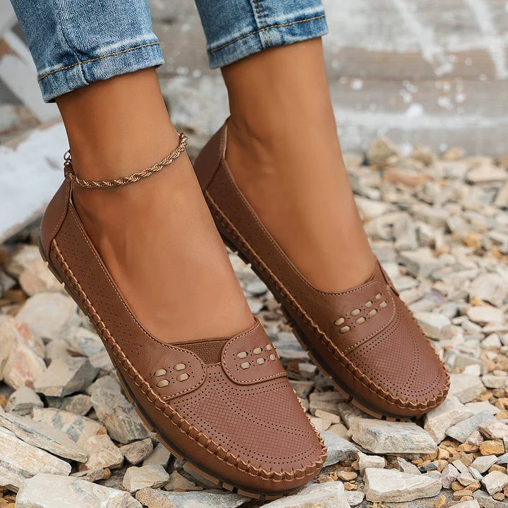 GLIDE™ | Everyday Slip-On