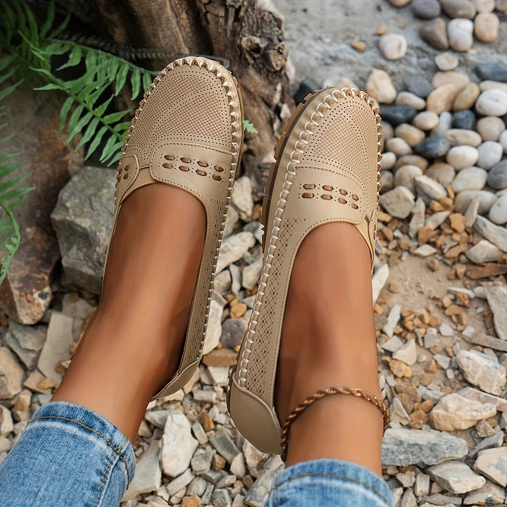 GLIDE™ | Everyday Slip-On