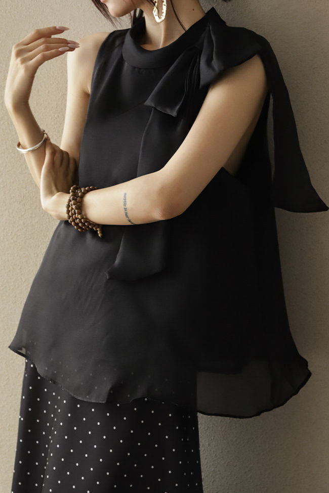 RAQUEL Three-Layer Lace Blouse with Elegant Bow Detail