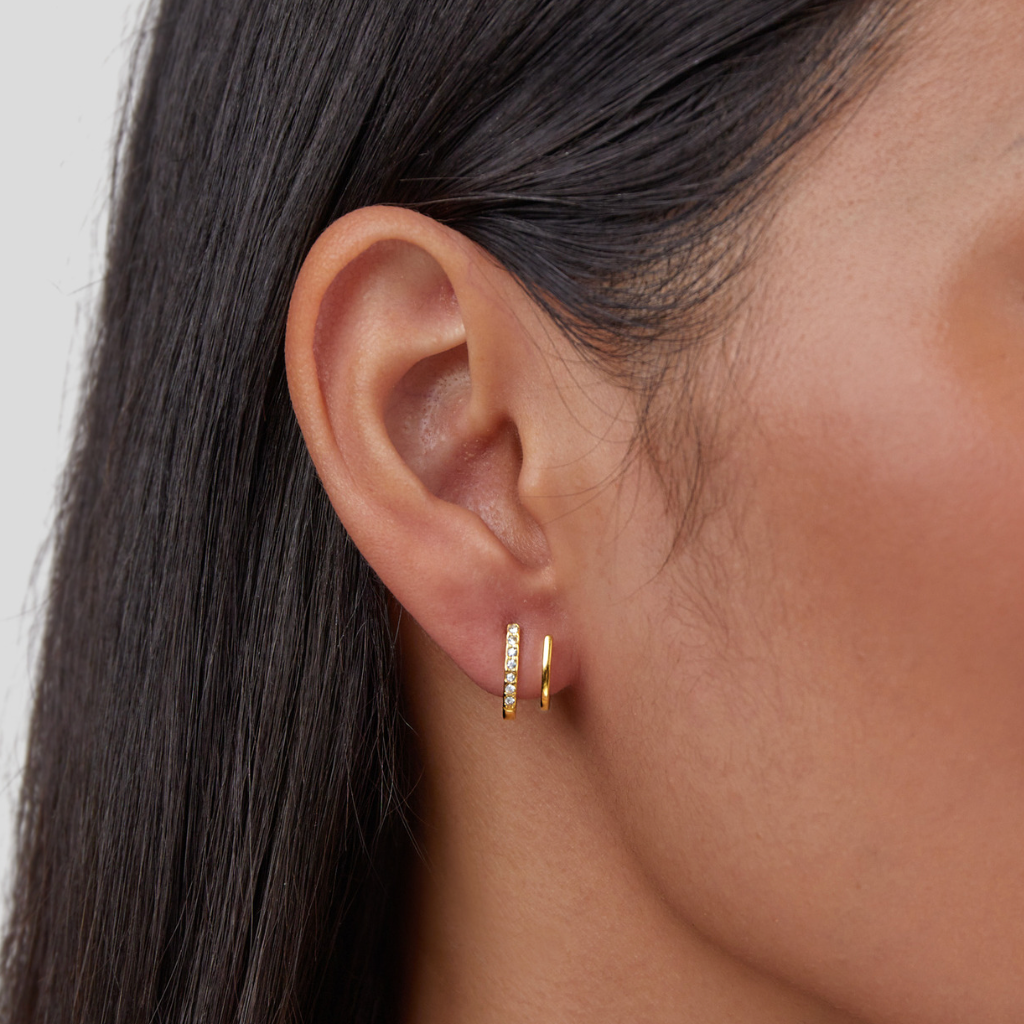 Avelisse Toronto — Crystalline Claw Earrings in 18K Gold