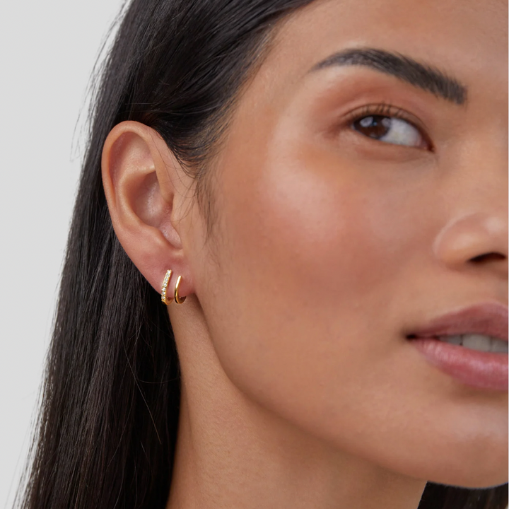 Avelisse Toronto — Crystalline Claw Earrings in 18K Gold