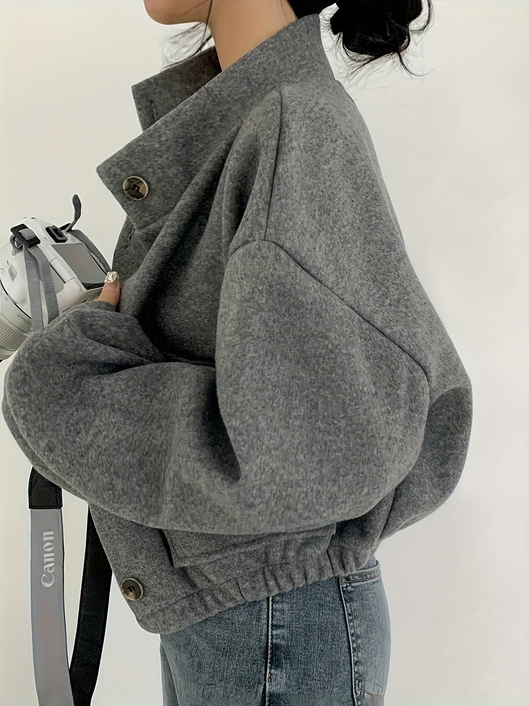 Stylish Cropped Utility Jacket