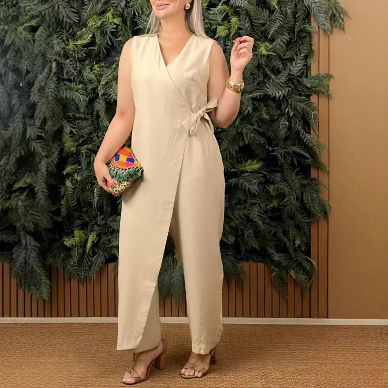 EMILY | STYLISH JUMPSUIT FOR EFFORTLESS CLASS